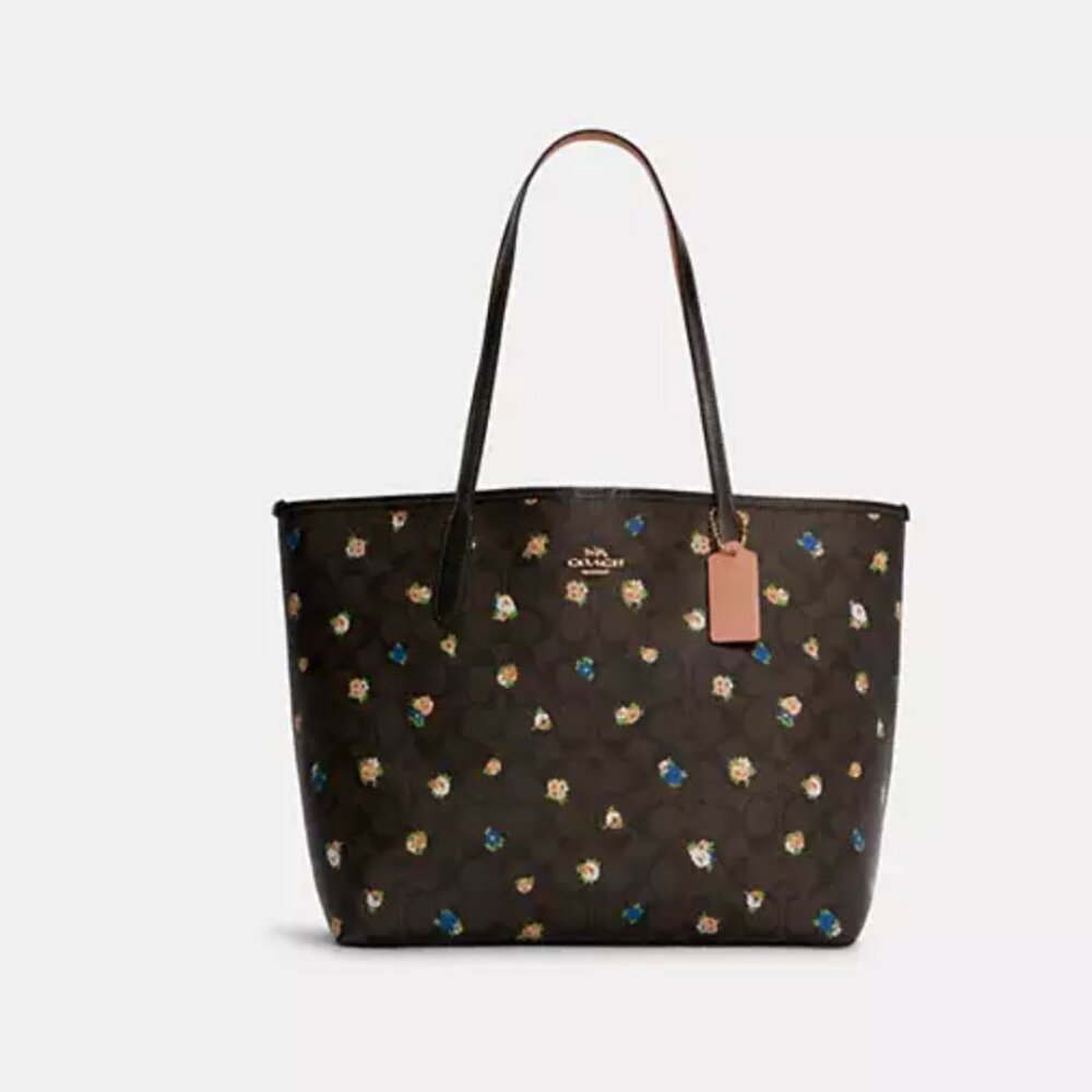 New, never used Coach tote